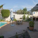 Pepper Cottages