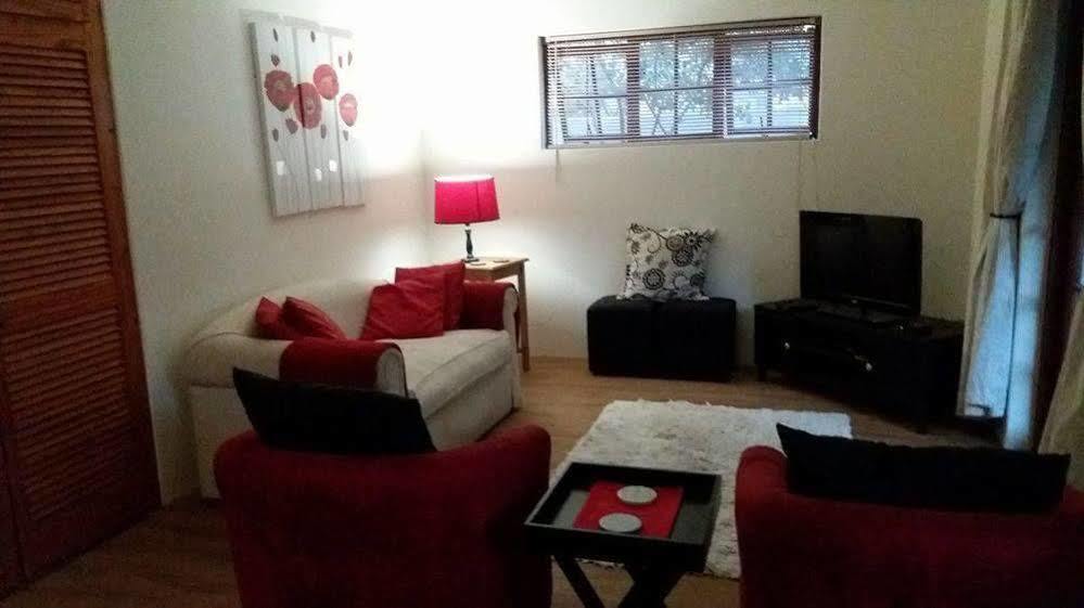 Pepper Apartment *